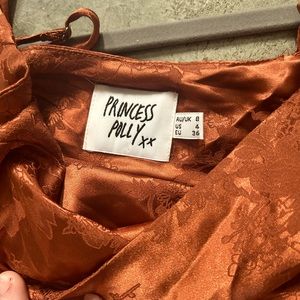 princess polly mini dress chrome. size 4 never worn